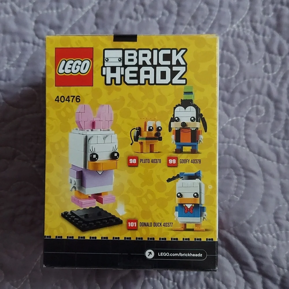 LEGO BRICKHEADZ DISNEY DAISY DUCK BNWT Limited Edition RETIRED!